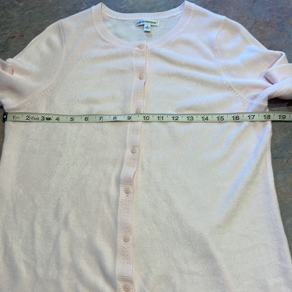 EUC Croft & Barrow Pink Cardigan - Picture 9 of 11